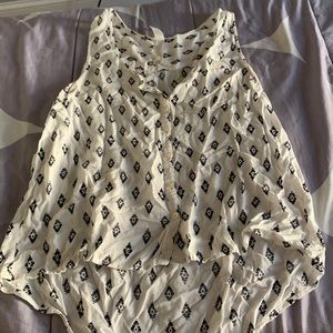 AEROPOSTALE SLEEVELESS BLOUSE